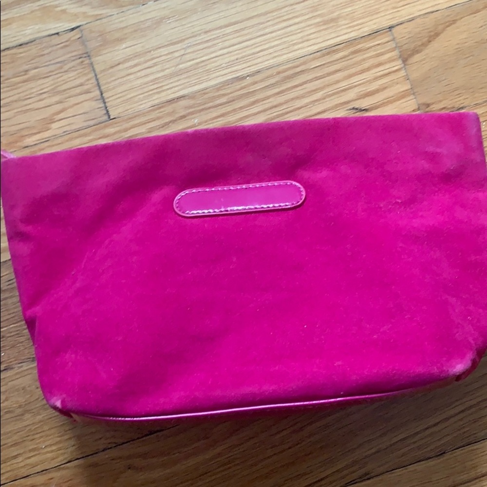 Cosmetic bag